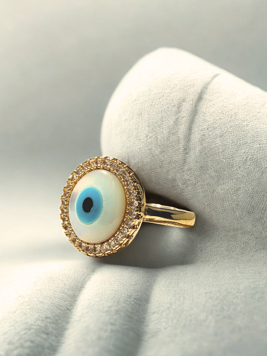 Evil eye ring-round