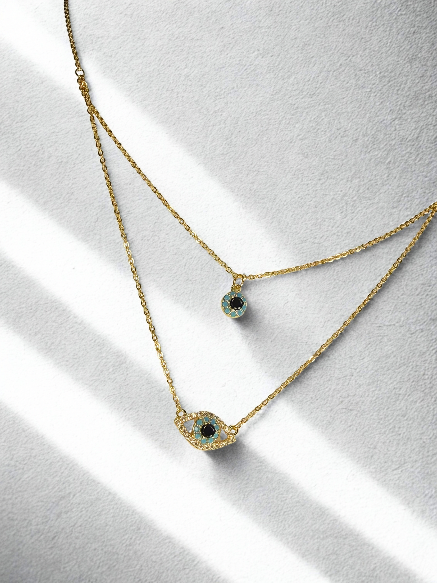 The twin necklace