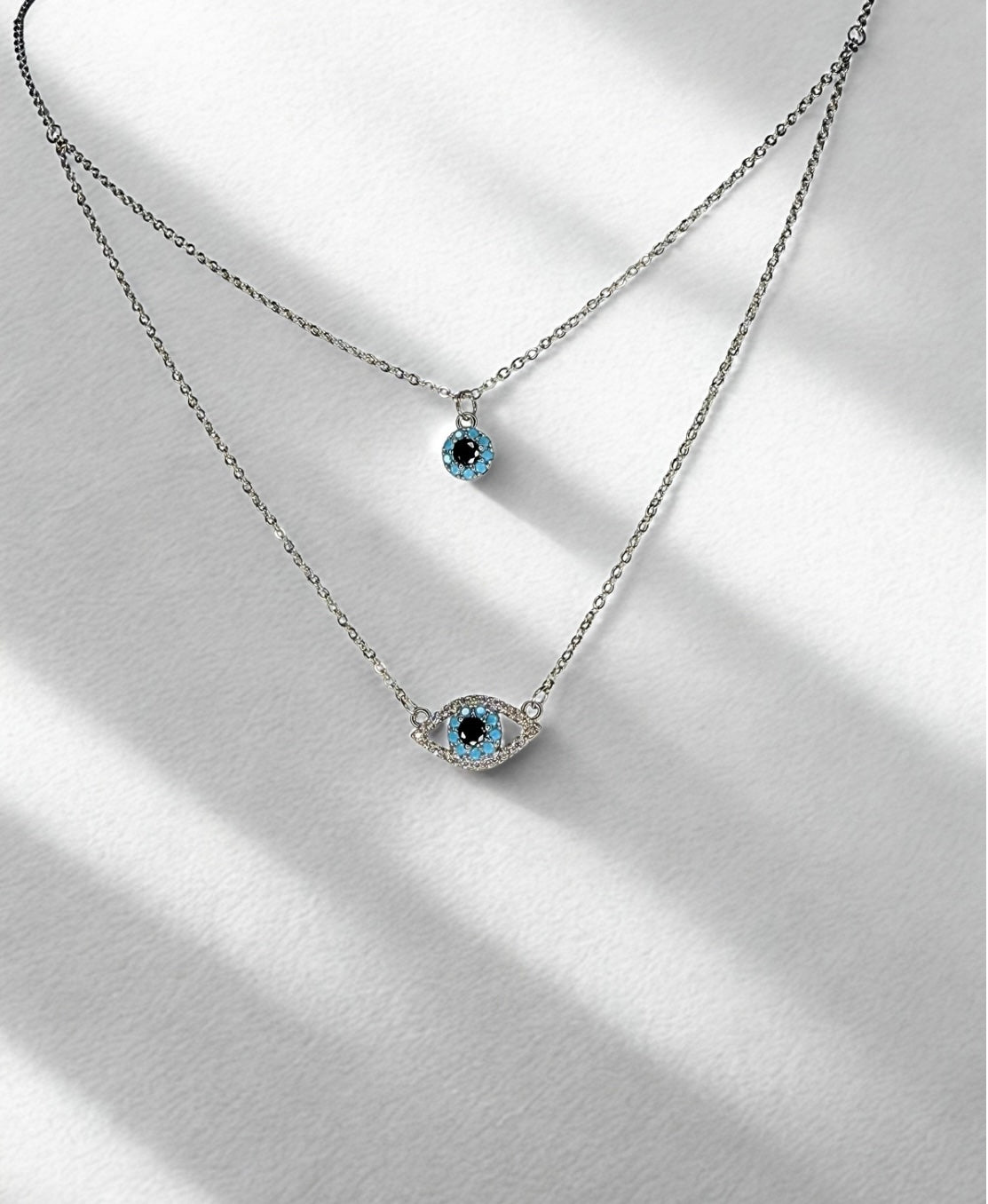 The twin necklace