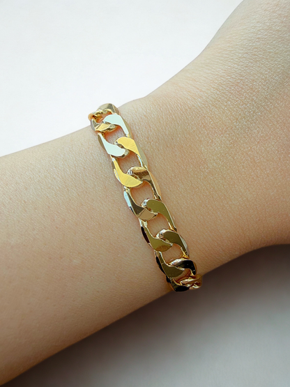 Flat Curb-Link Bracelet