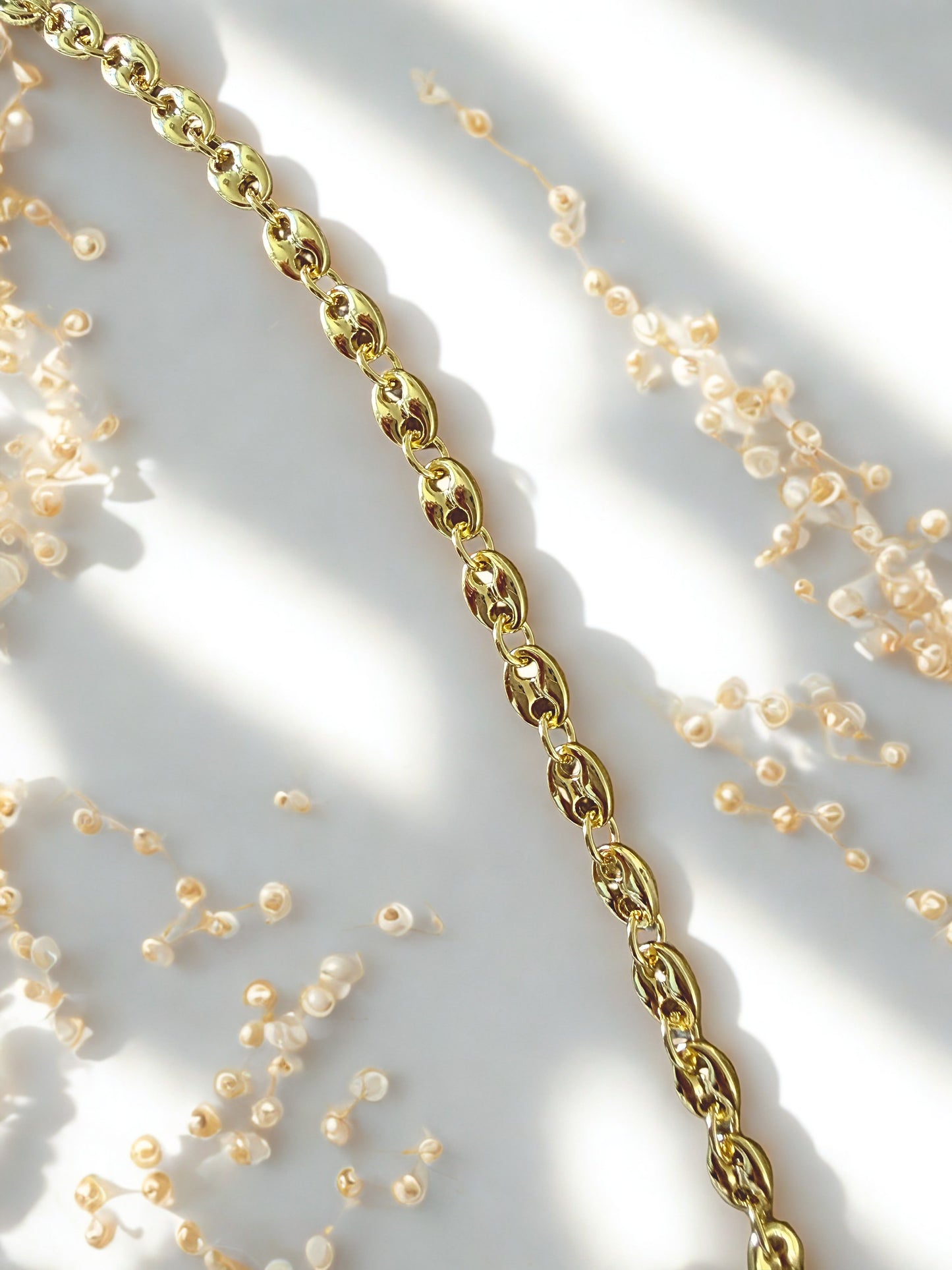 The puff anklet