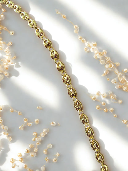 The puff anklet